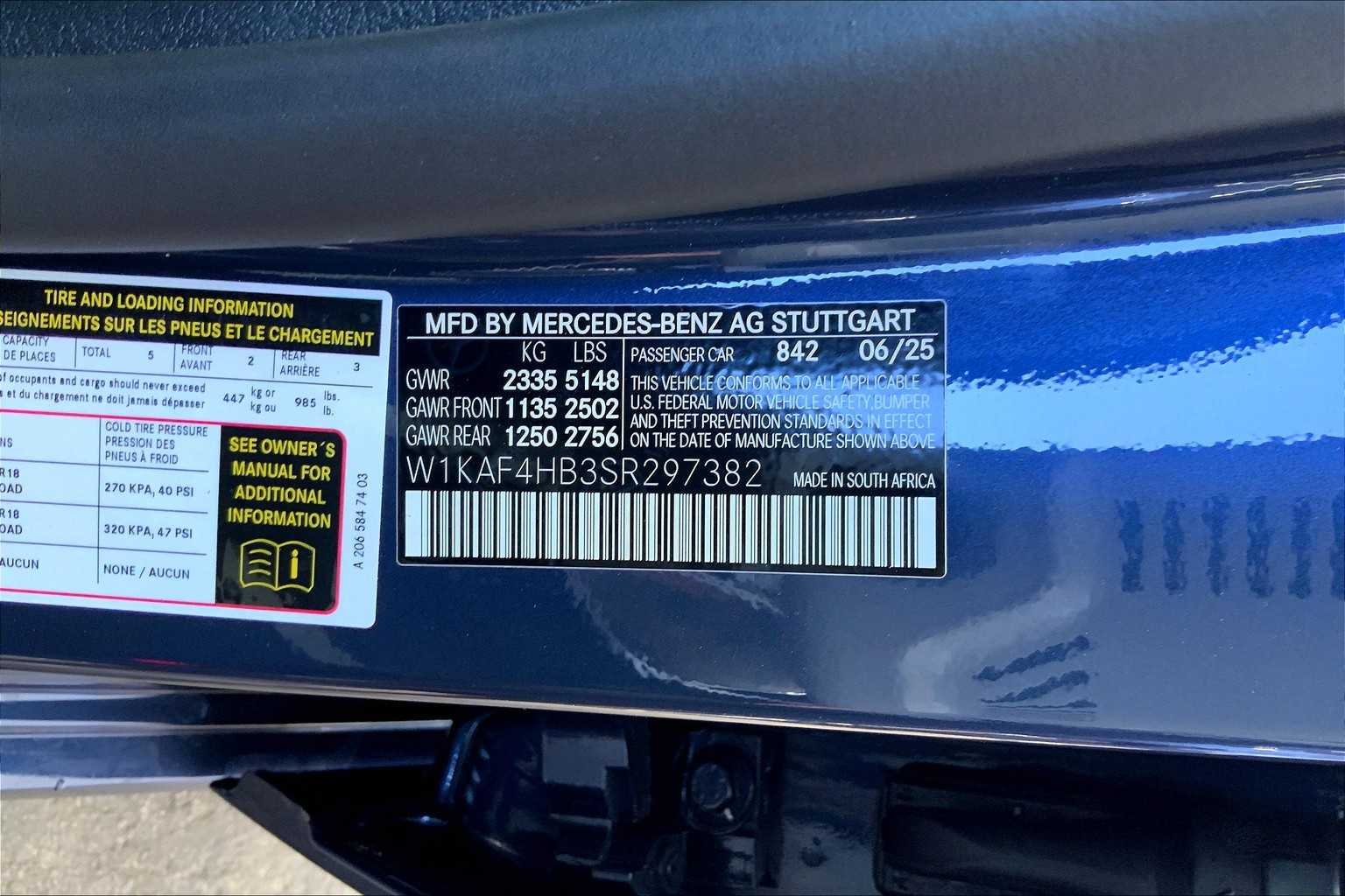 Used 2025 Twilight Blue Metallic Mercedes-Benz C 300 image 16