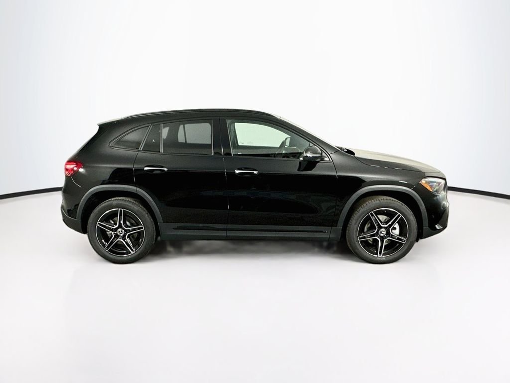 New 2026 Night Black Mercedes-Benz GLA 250 image 7