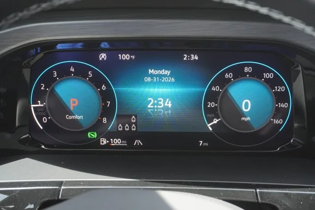 New 2026 Pure Gray Volkswagen 2.0T SE w/Technology image 31