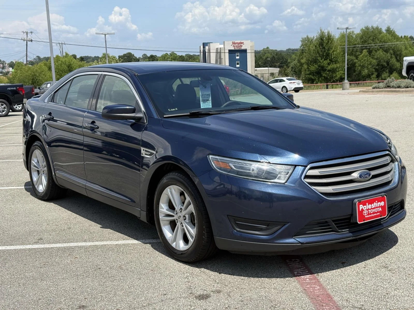 2016 Ford Taurus SEL FWD's photo