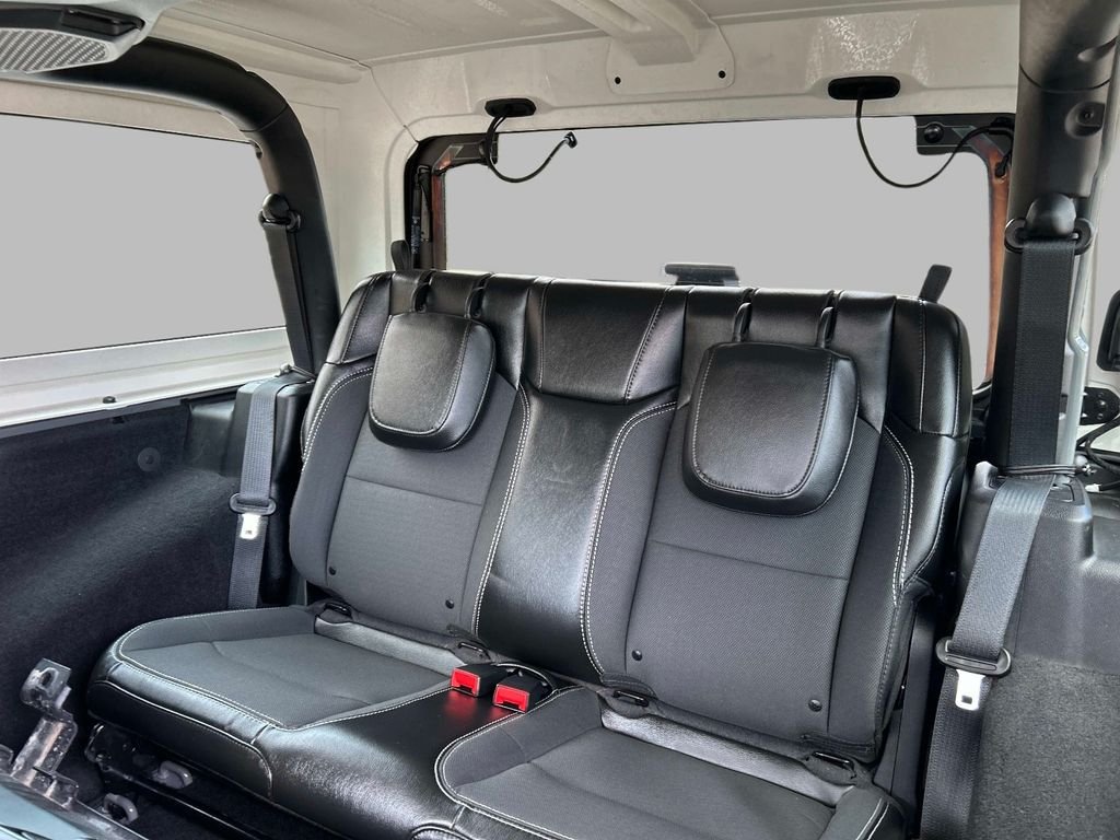 Used 2021 Gray Jeep Sport image 13