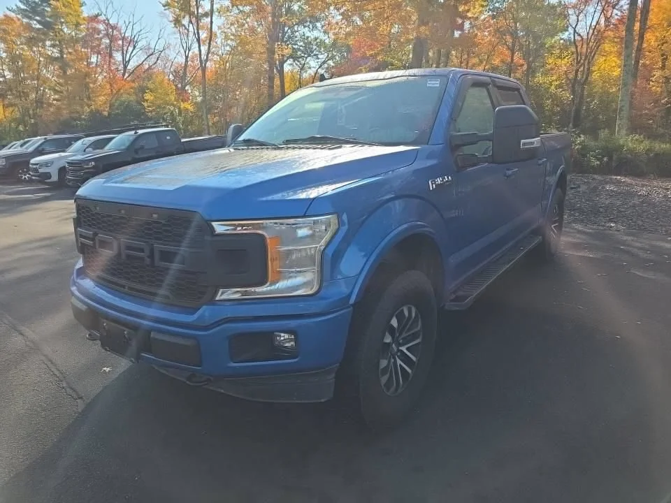Used 2019 Blue Ford Lariat image 2