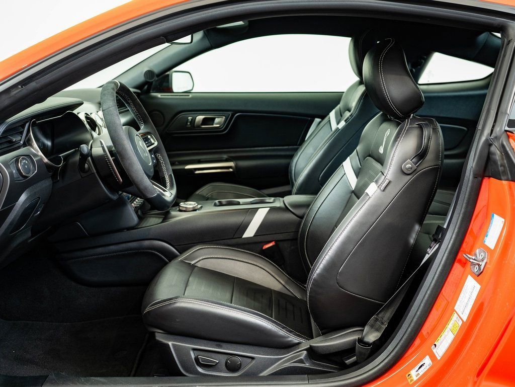 Used 2022 Orange Ford Shelby GT500 image 18