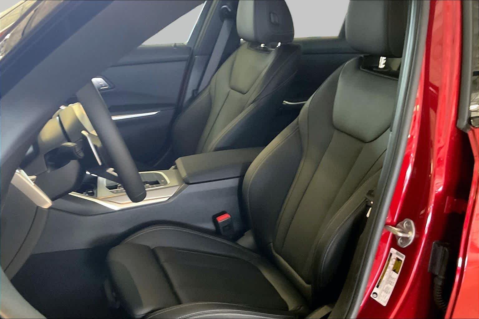 New 2026 Vegas Red Metallic BMW 330i NA image 9