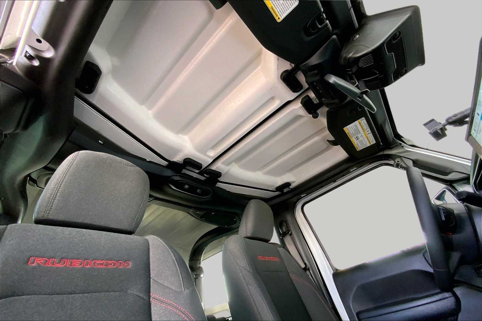 Used 2024 Bright White Clearcoat Jeep Rubicon image 14