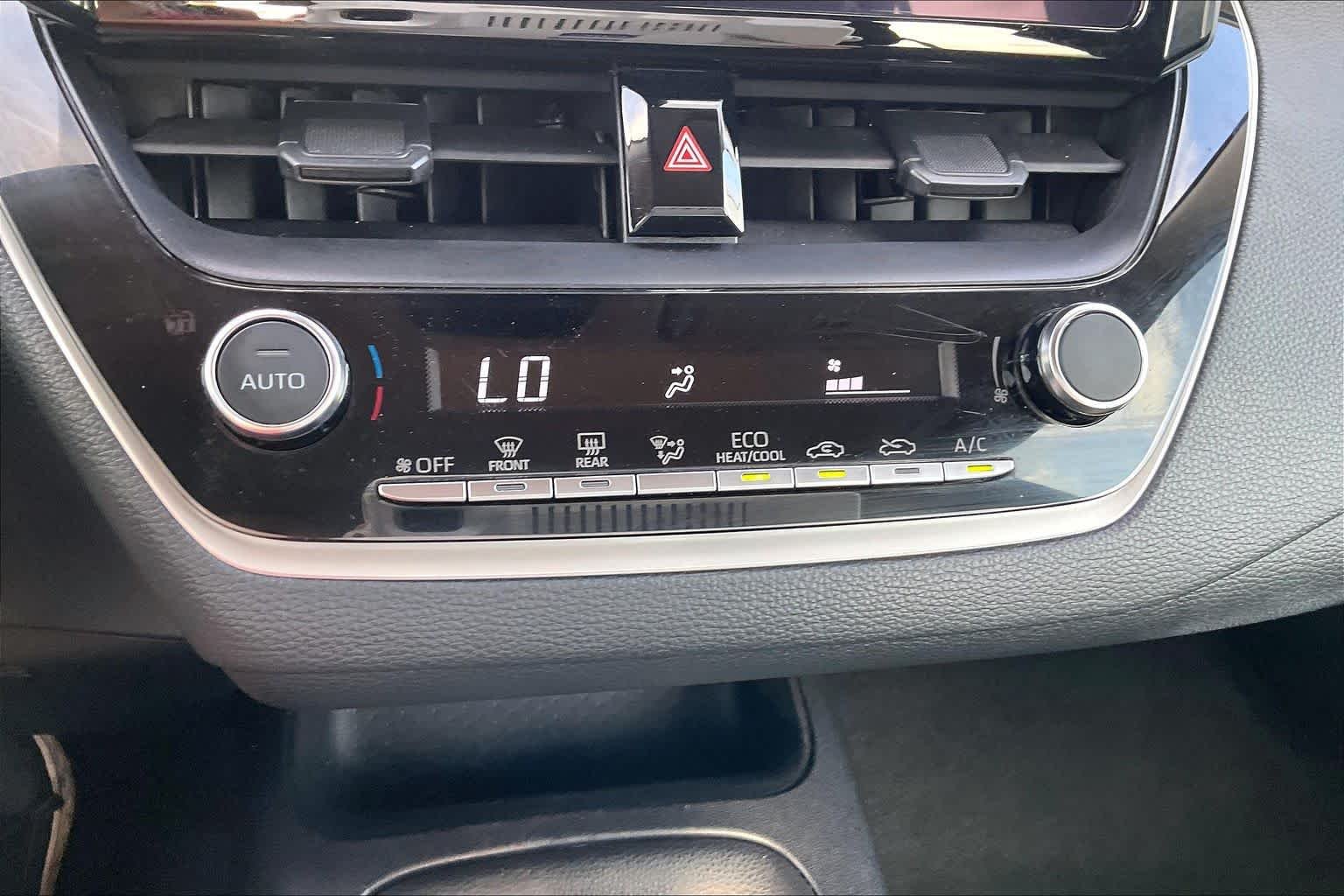 Used 2025 Classic Silver Metallic Toyota LE image 31