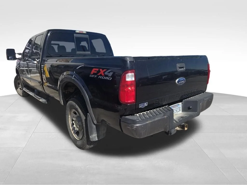 Used 2008 Black Ford XL image 3