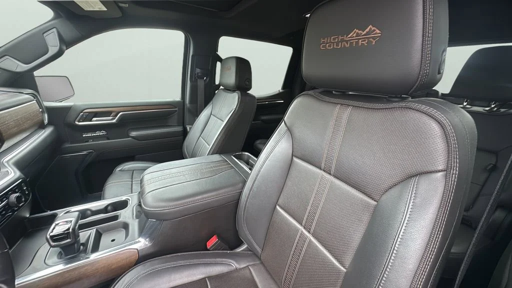 Used 2023 Black Chevrolet High Country image 21