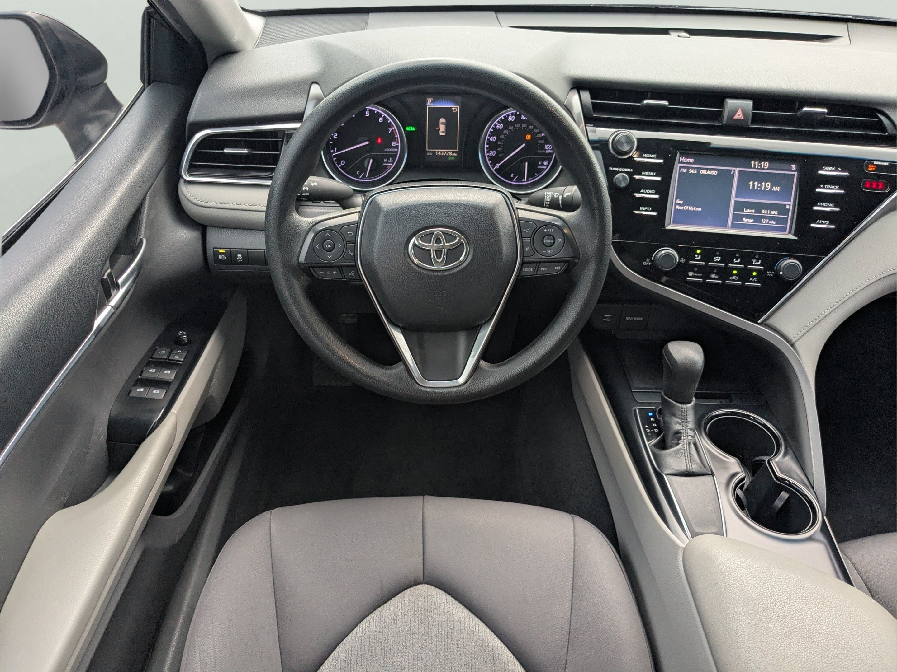Used 2018 Predawn Gray Mica Toyota LE image 12