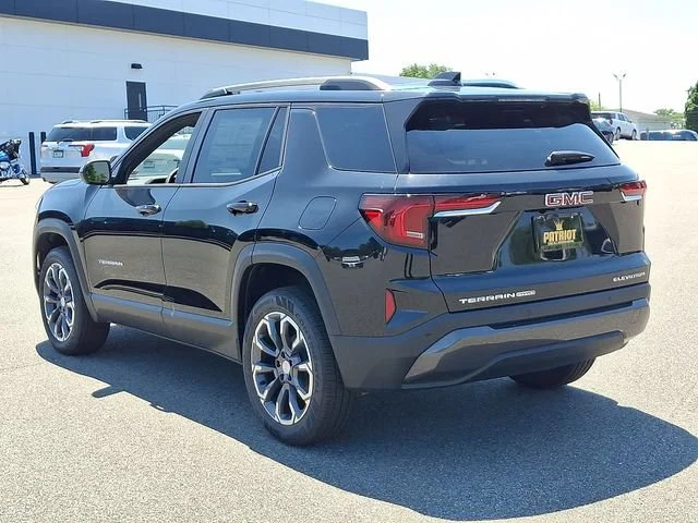 New 2026 Ebony Twilight Metallic GMC Elevation image 17