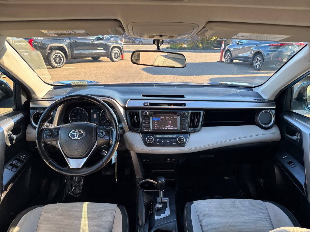 Used 2016 Blue Toyota XLE image 12