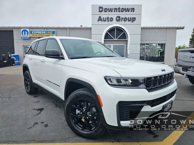 2026 Jeep Grand Cherokee Altitude