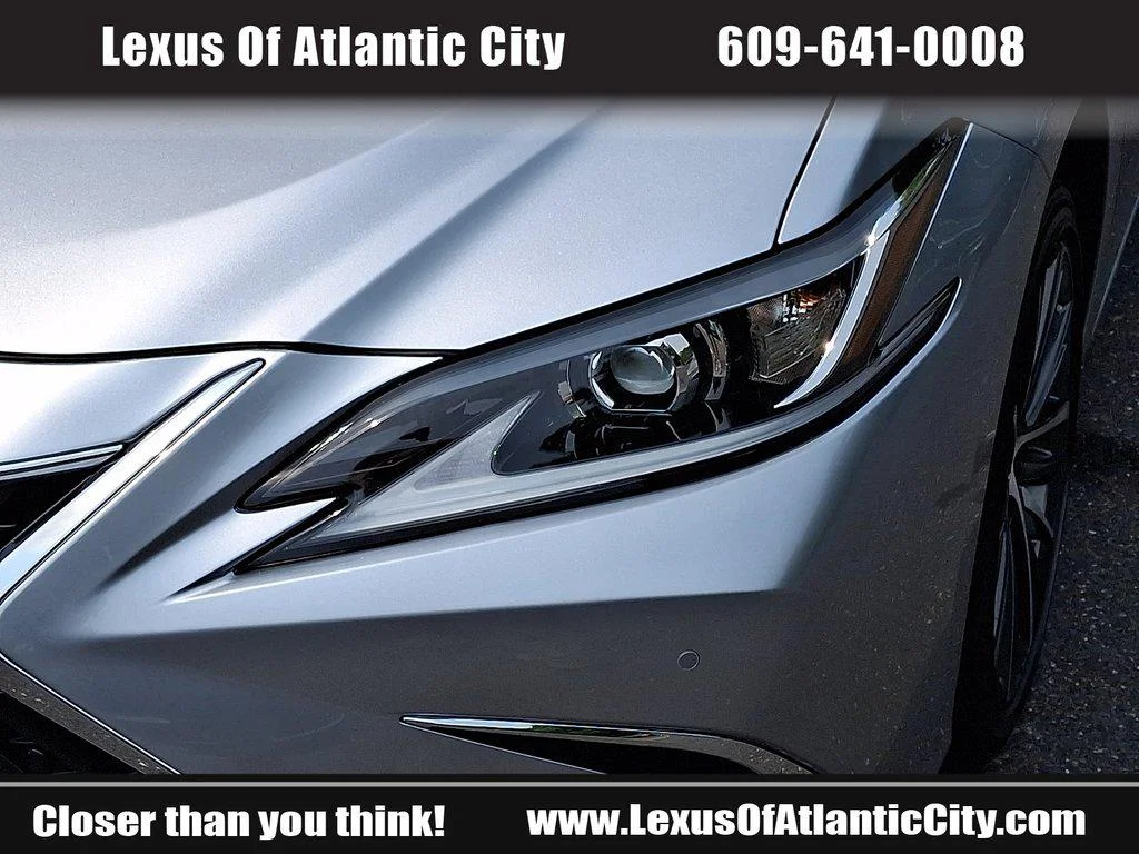 Certified Used 2025 Iridium Lexus ES 300h image 9