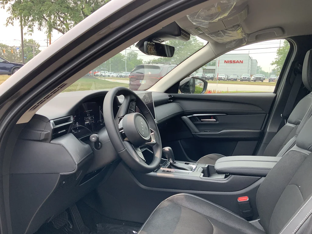 New 2026 Machine Gray Metallic Mazda 2.5 S Select AWD image 9