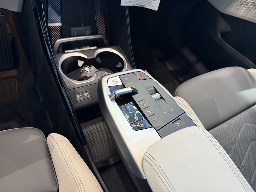 New 2027  BMW xDrive28i image 10