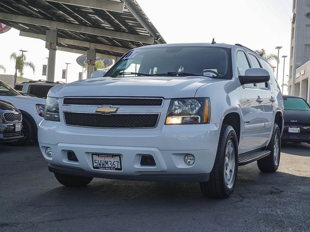 Used 2007 White Chevrolet LT image 26