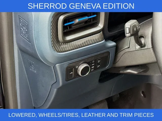 New 2025 Shadow Black Ford XLT image 10