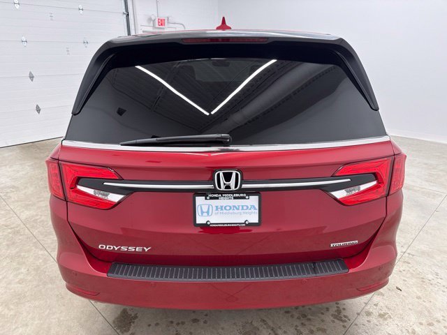 Used 2022 Radiant Red Honda Touring image 6