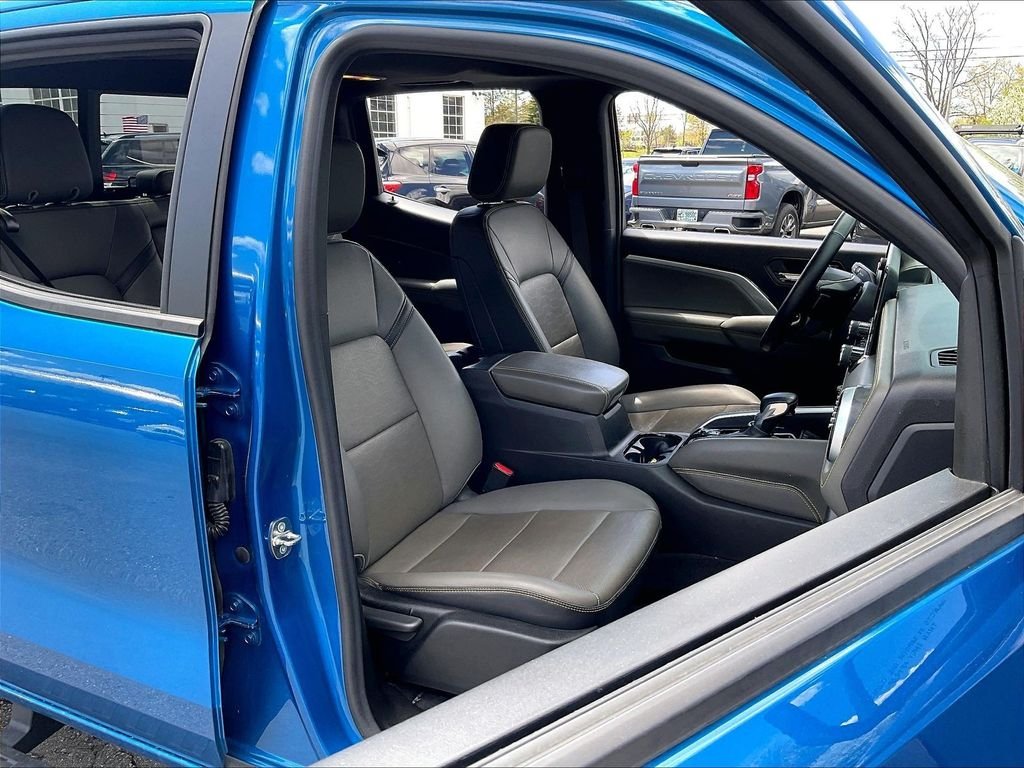 Used 2023 Blue Chevrolet ZR2 image 11