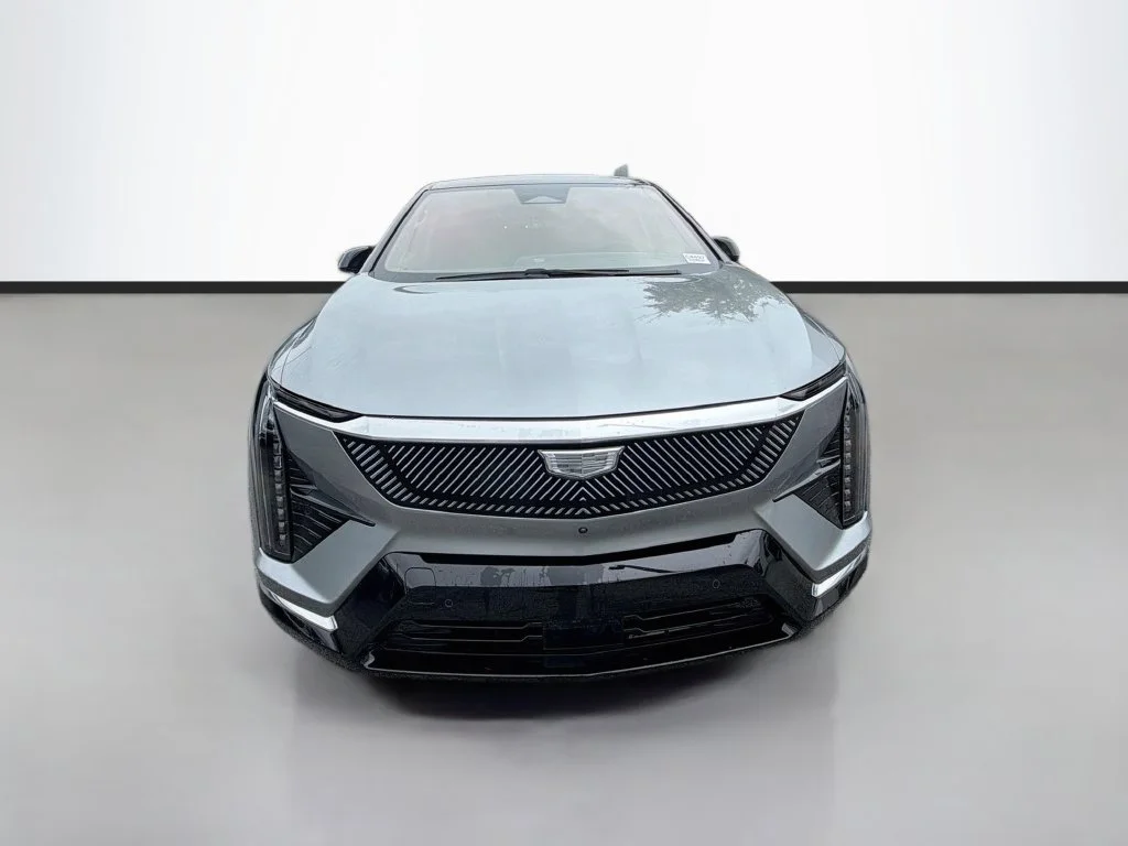 Used 2025 Cadillac OPTIQ Luxury 2 with VIN 3GYK3DMR7SS116429 for sale in Charleston, SC