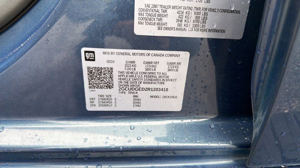 Used 2024 Blue Chevrolet LTZ image 26