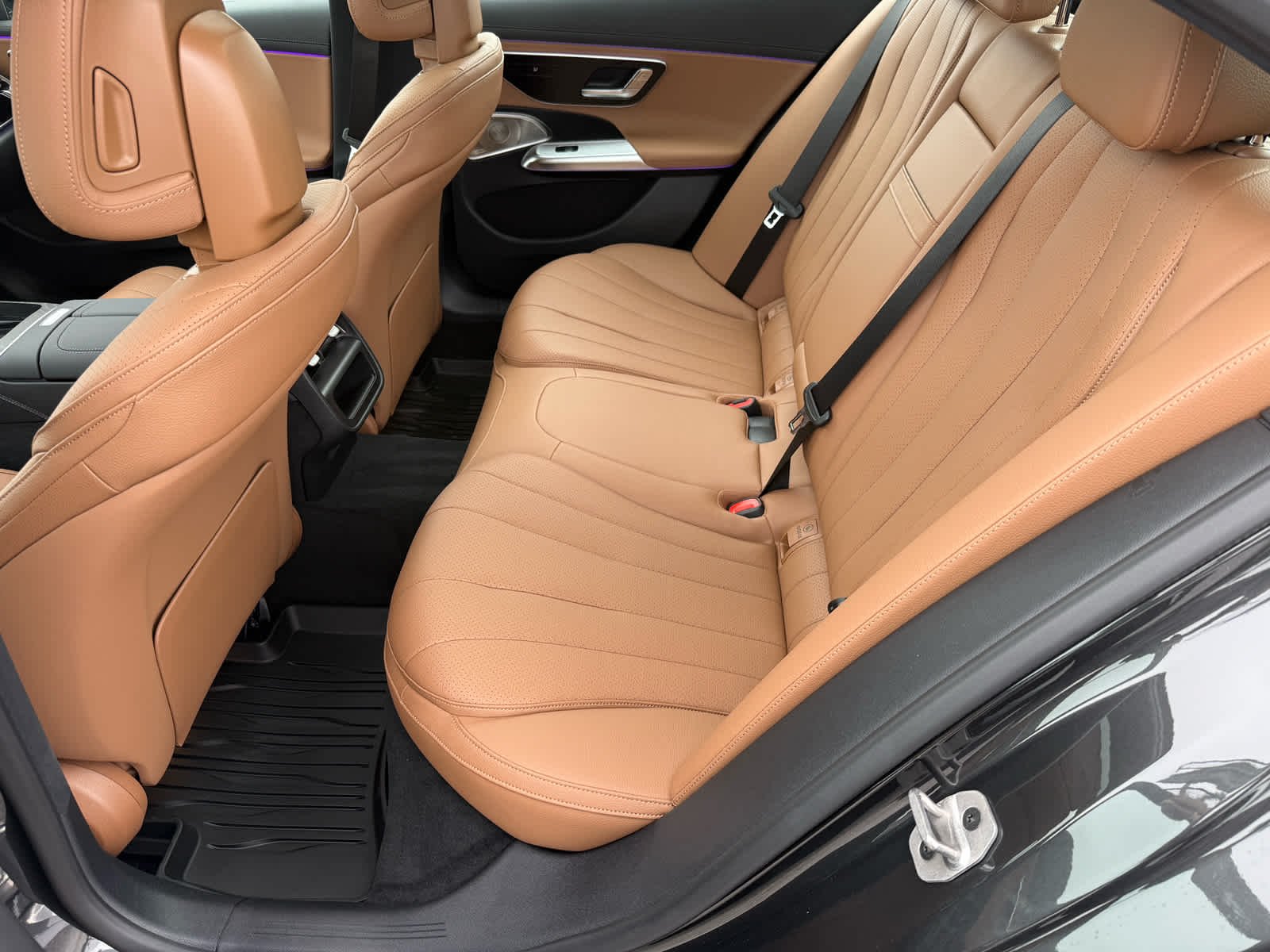 New 2026 Graphite Grey Metallic Mercedes-Benz E 350 image 11