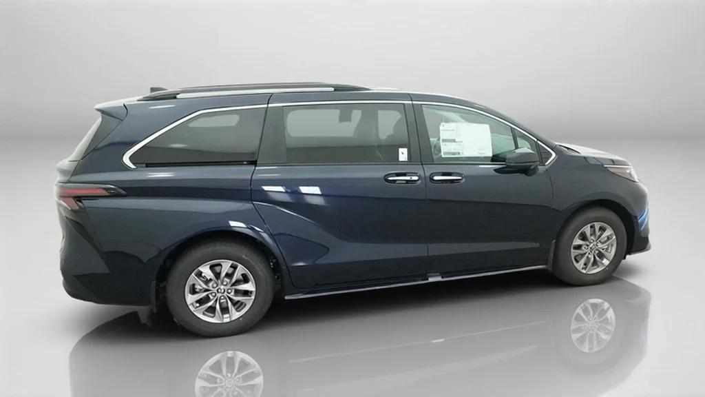 New 2026 Blueprint Toyota XLE image 8