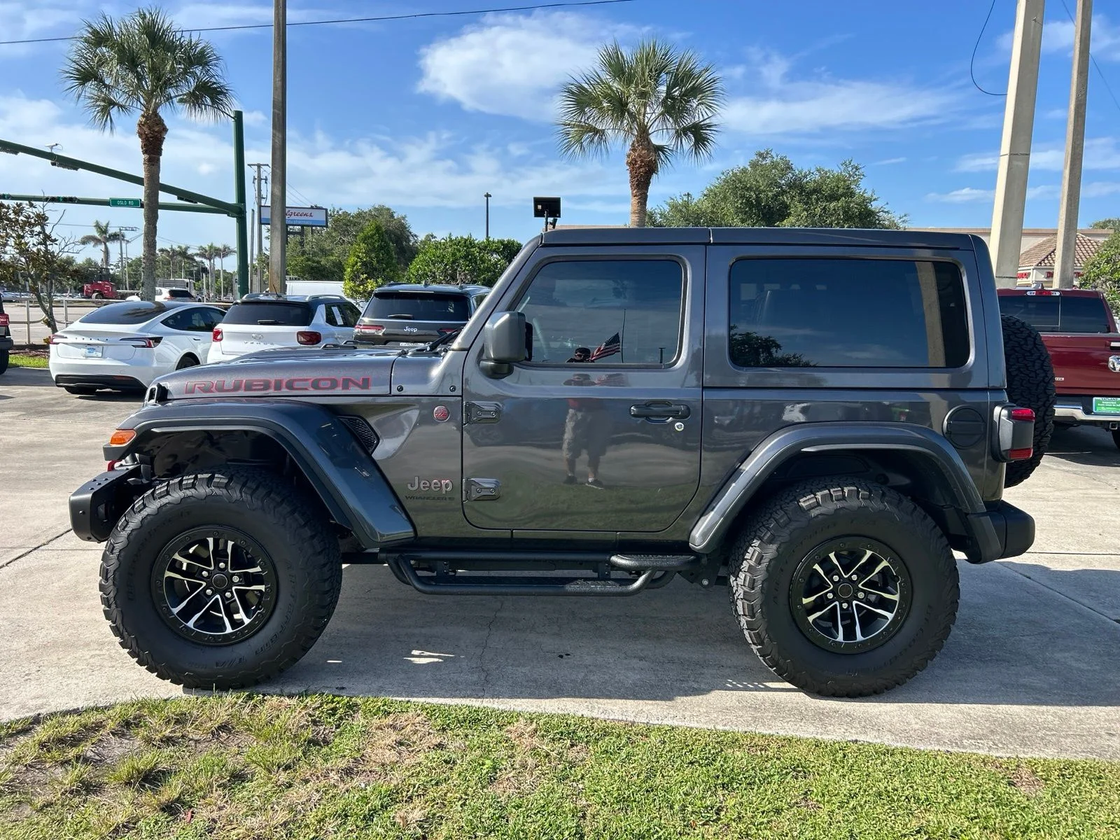 Used 2026 Gobi Clearcoat Jeep Rubicon X image 2