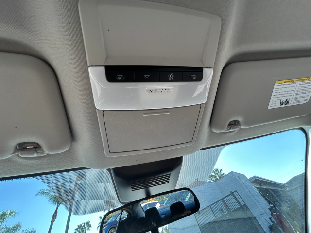 Used 2025  Nissan SV image 36