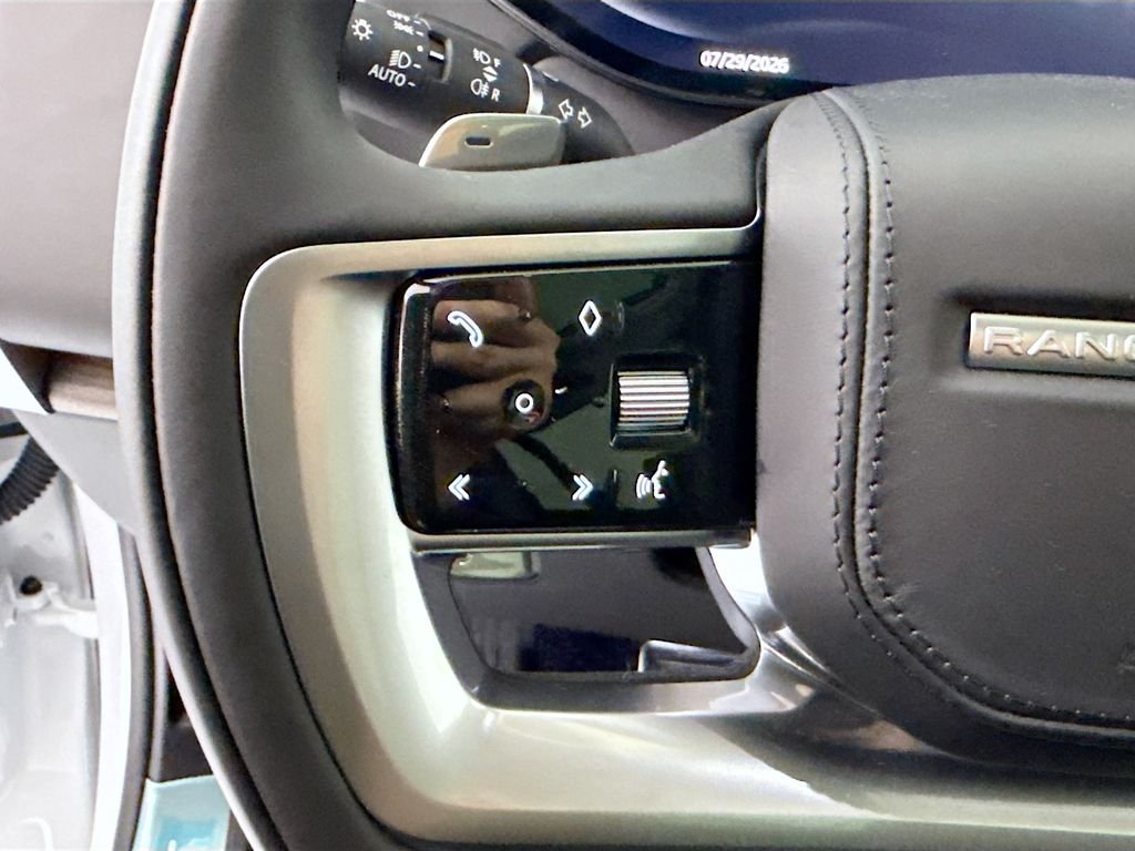 New 2026 Fuji White Land Rover SE image 11
