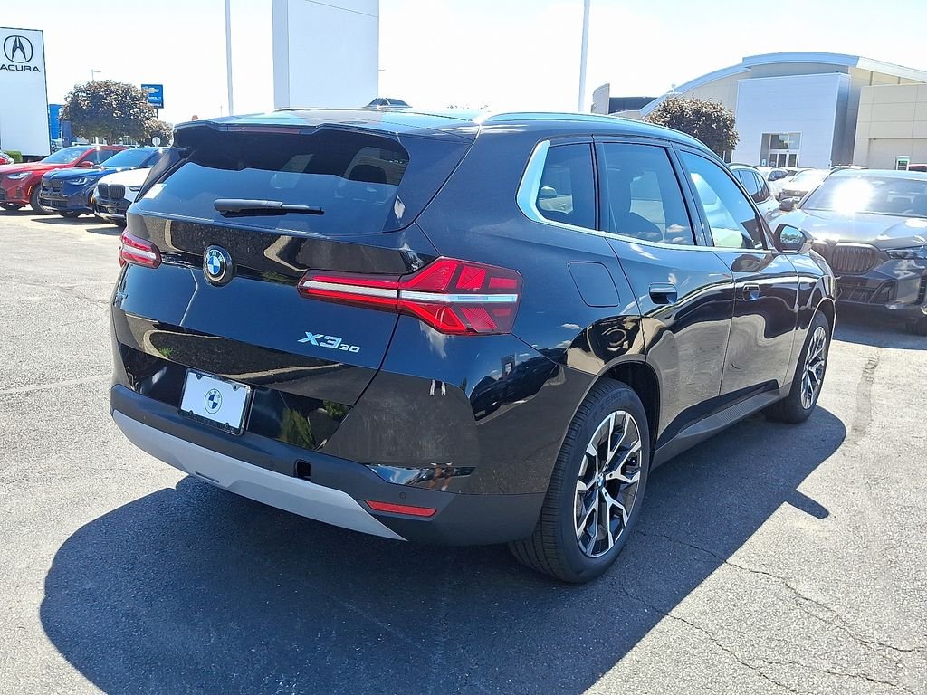 Used 2026 Black Sapphire Metallic BMW 30 xDrive image 4