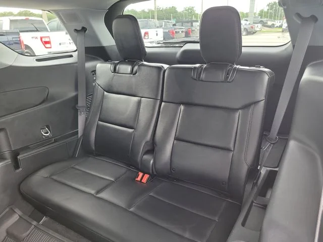 Used 2024 Gray Ford Limited image 15
