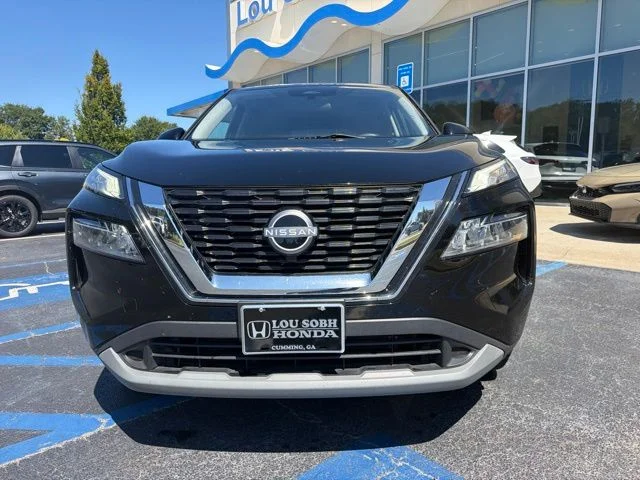 Used 2023 Super Black Nissan SV image 2