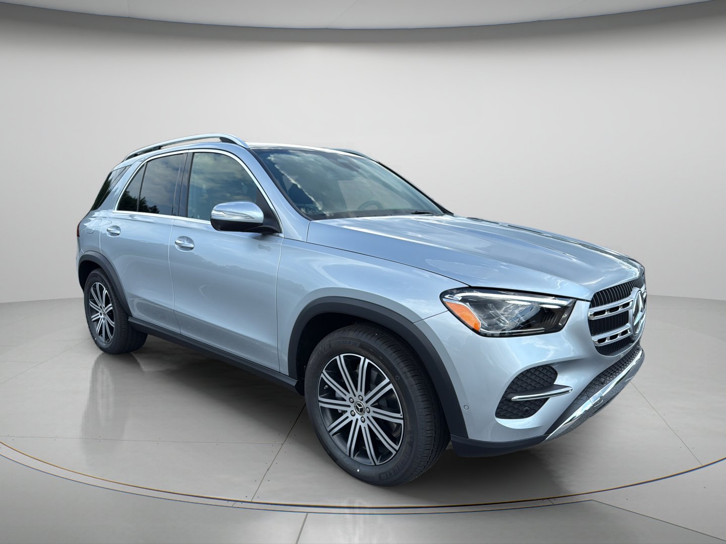 New 2026 Cirrus Silver Metallic Mercedes-Benz GLE 350 image 6