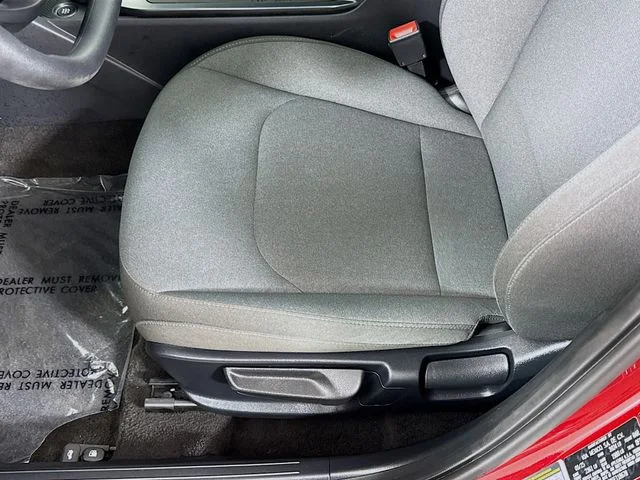 Used 2025 Red Kia LXS image 18