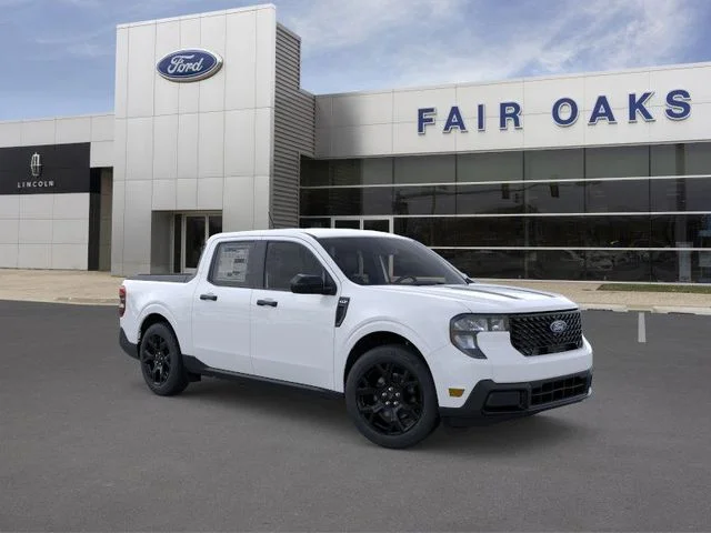 New 2026 Oxford White Ford XLT image 7