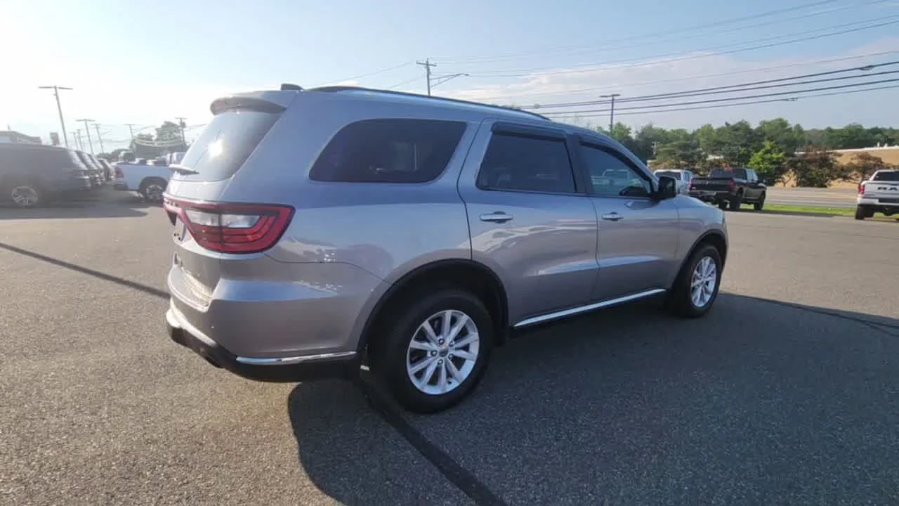 Used 2019 Billet Clearcoat Dodge SXT Plus image 10