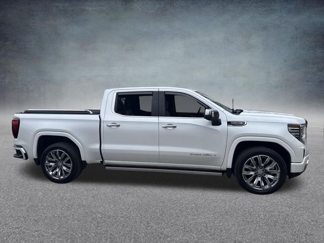 Used 2025 White Frost GMC Denali image 5