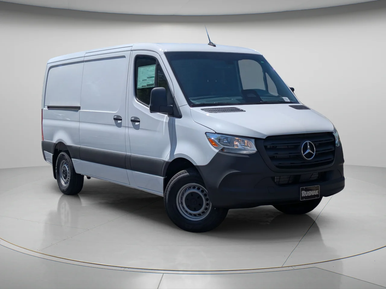 2026 Mercedes-Benz Sprinter 2500 144 WB's photo
