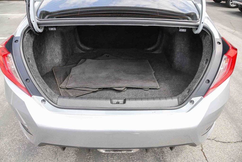 Used 2019 Lunar Silver Metallic Honda Sport image 26