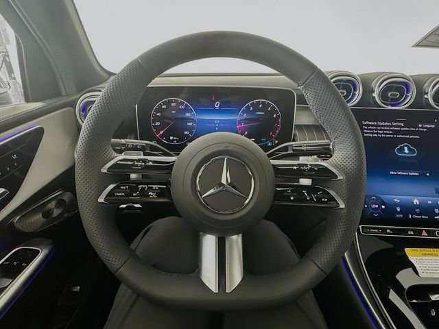 New 2026 Polar White Mercedes-Benz GLC 300 image 42