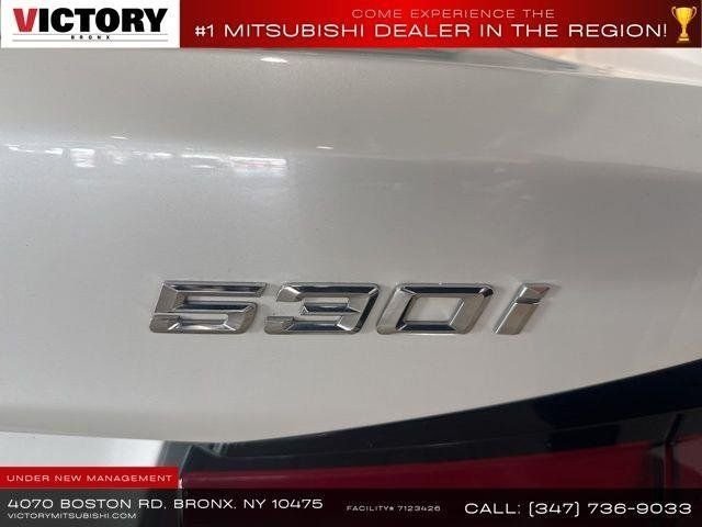 Used 2022 White BMW 530i image 24