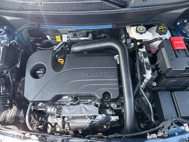 New 2027 Lakeshore Blue Metallic Chevrolet LT image 21