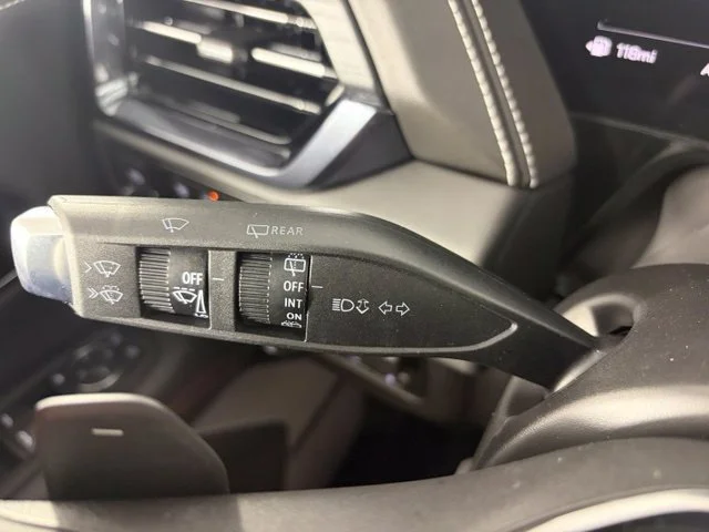 2026 GMC Yukon XL AT4 Ultimate - Photo 43