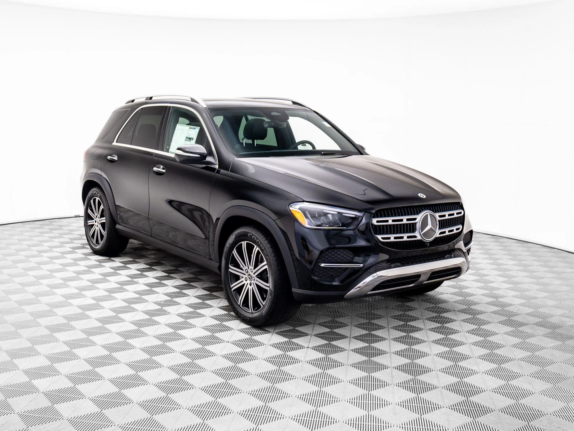 New 2026 Black Mercedes-Benz GLE 350 image 7