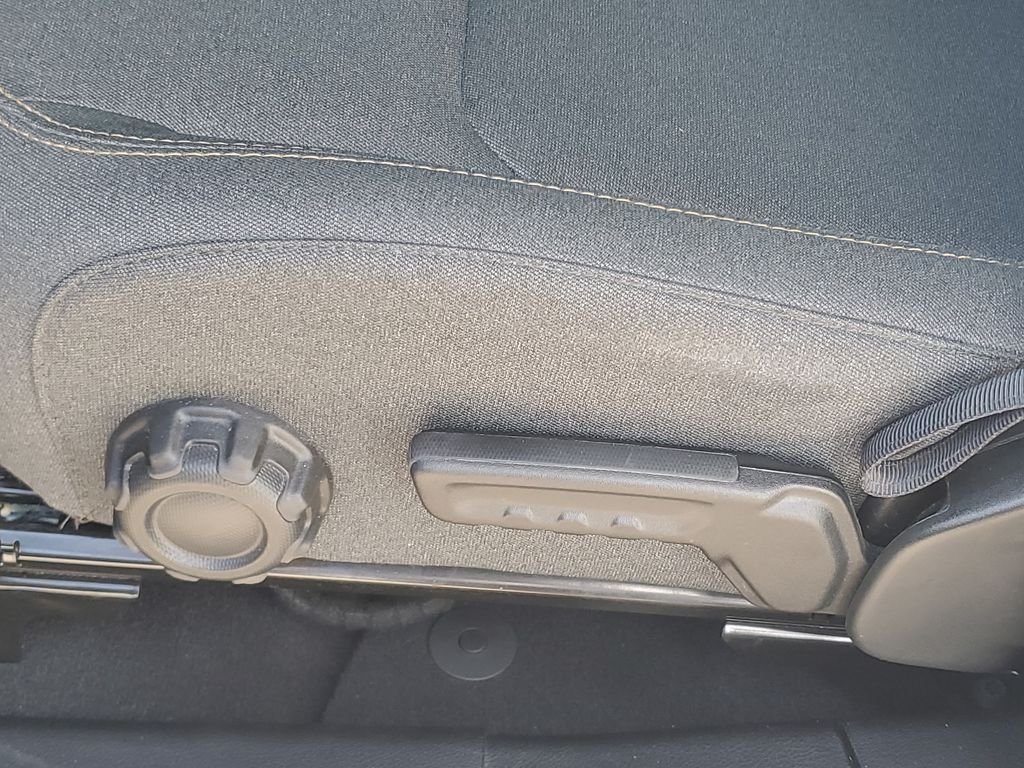 Used 2024 Gray Jeep Sport S image 16