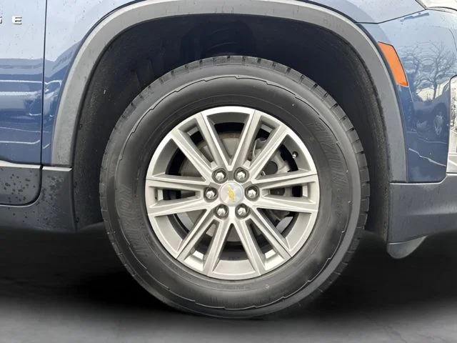 Used 2023 Blue Chevrolet LT Leather image 25
