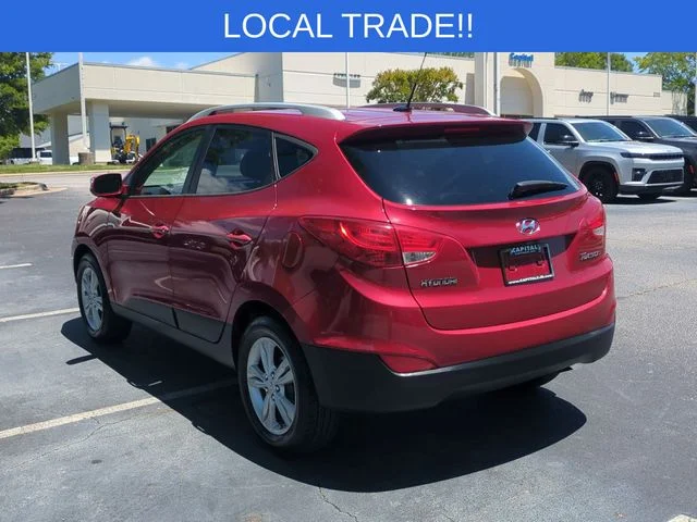 Used 2013 Red Hyundai GLS image 3
