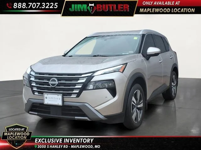 Used 2025 Silver Nissan SL Intelligent AWD image 1