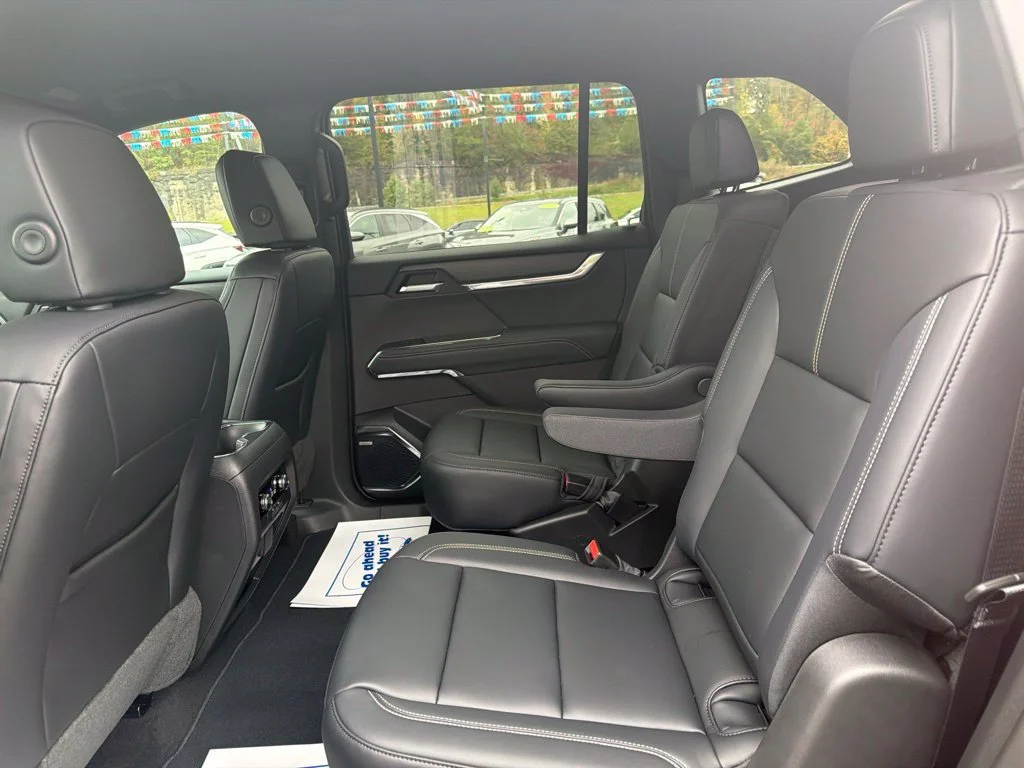 2027 GMC Acadia Elevation - Photo 20